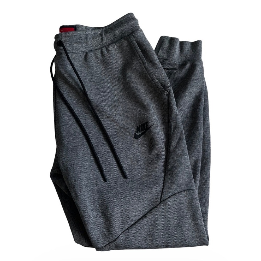 Nike Tech Fleece Joggers Men Small Grey Slim Fit Tapered Sweatpants 805162-091